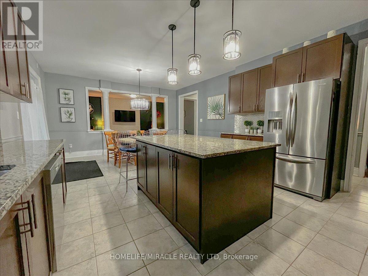 7 Riley Street, Innisfil (Cookstown), Ontario  L0L 1L0 - Photo 14 - N12779842