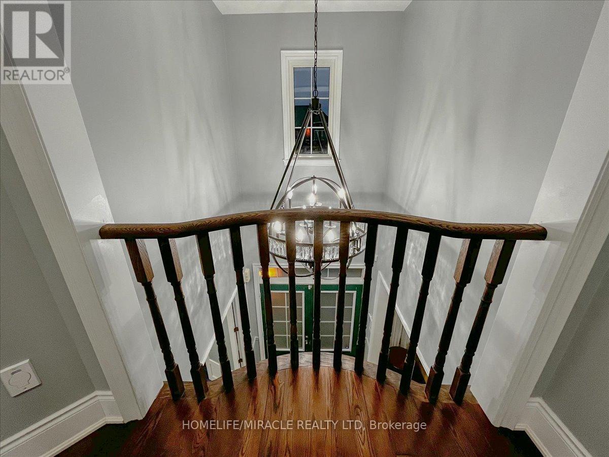 7 Riley Street, Innisfil (Cookstown), Ontario  L0L 1L0 - Photo 22 - N12779842