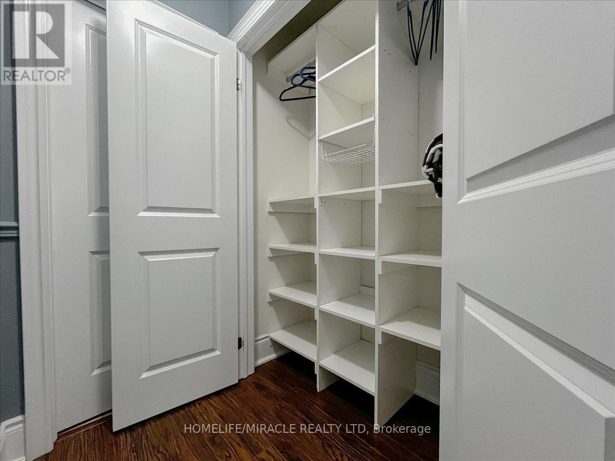 7 Riley Street, Innisfil (Cookstown), Ontario  L0L 1L0 - Photo 25 - N12779842