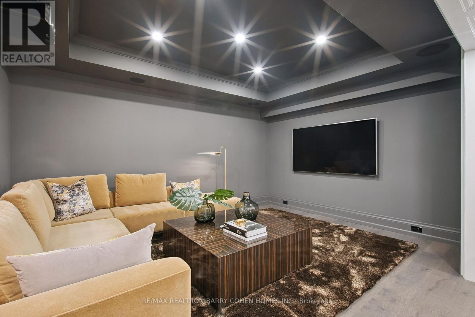 91 Fairfield Drive, King, Ontario  L7B 1L9 - Photo 38 - N12779844