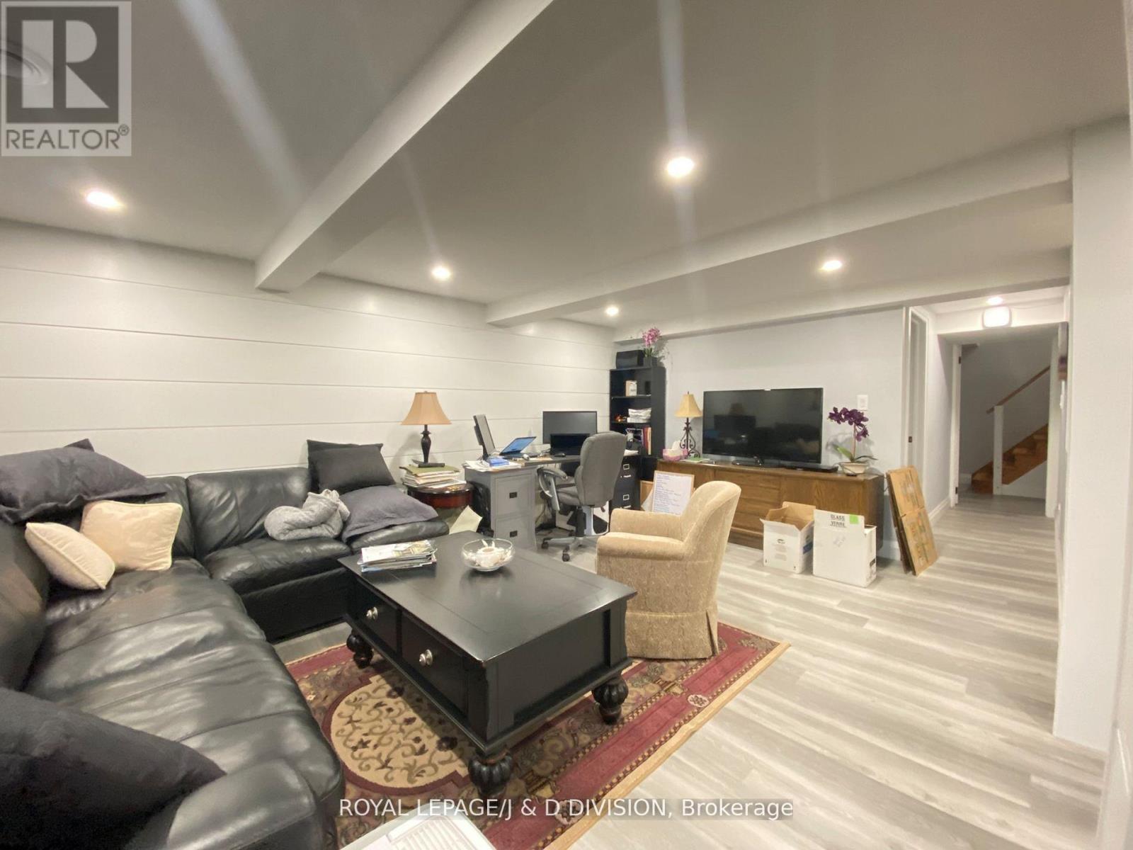 4276 Plum Point Road, Ramara, Ontario  L3V 6H7 - Photo 18 - S12779748