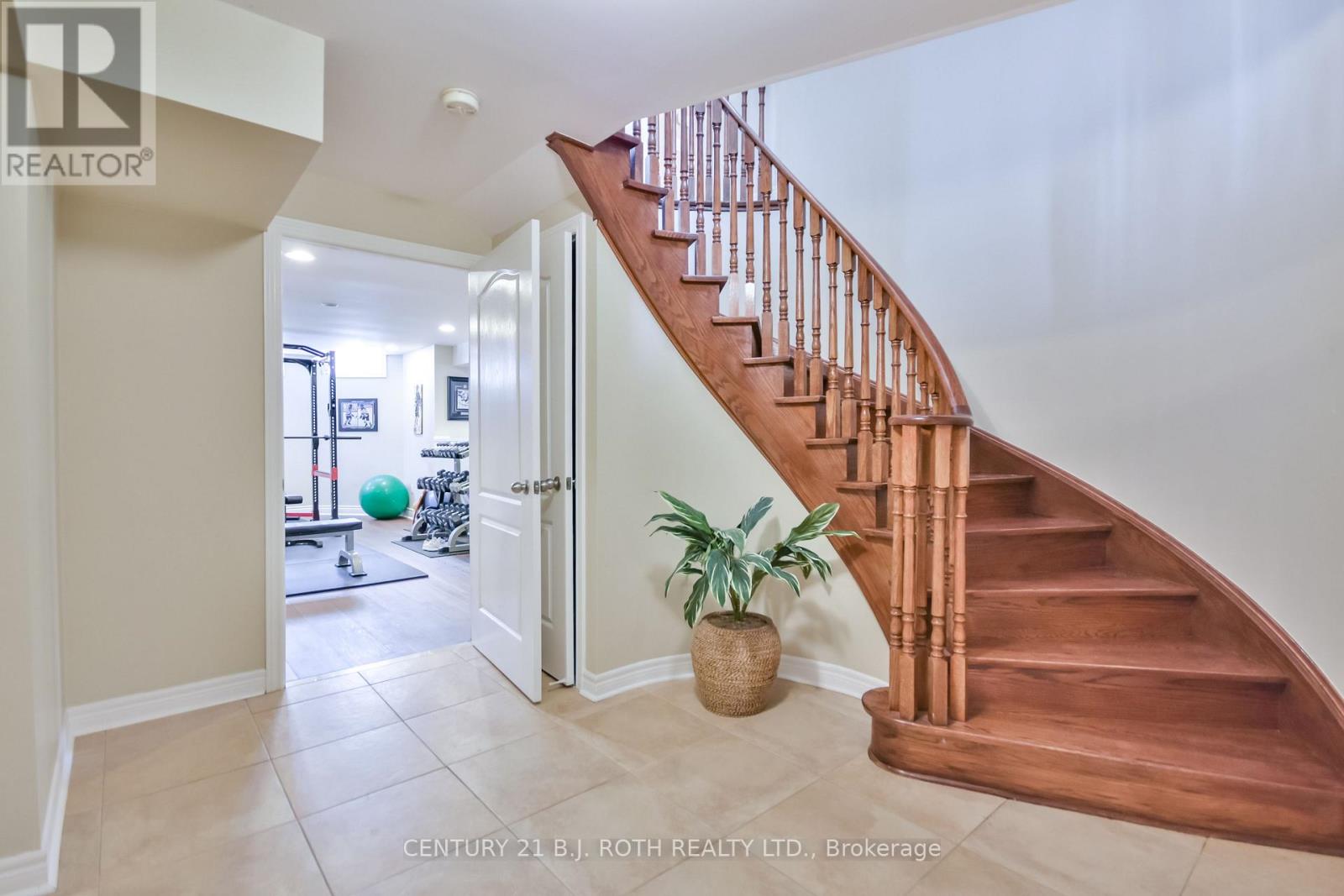 38 Camelot Square, Barrie (Innis-Shore), Ontario  L4M 0C3 - Photo 34 - S12779916