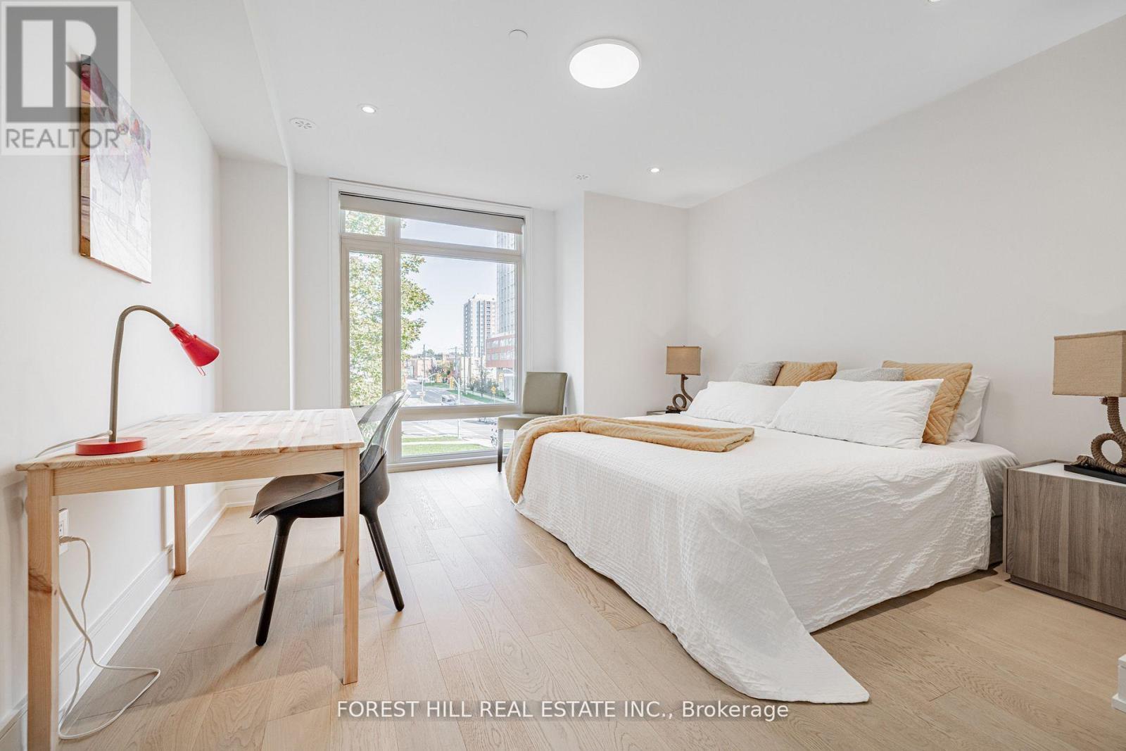 7 Flax Field Lane, Toronto, Ontario  M2N 0L5 - Photo 14 - C12777028