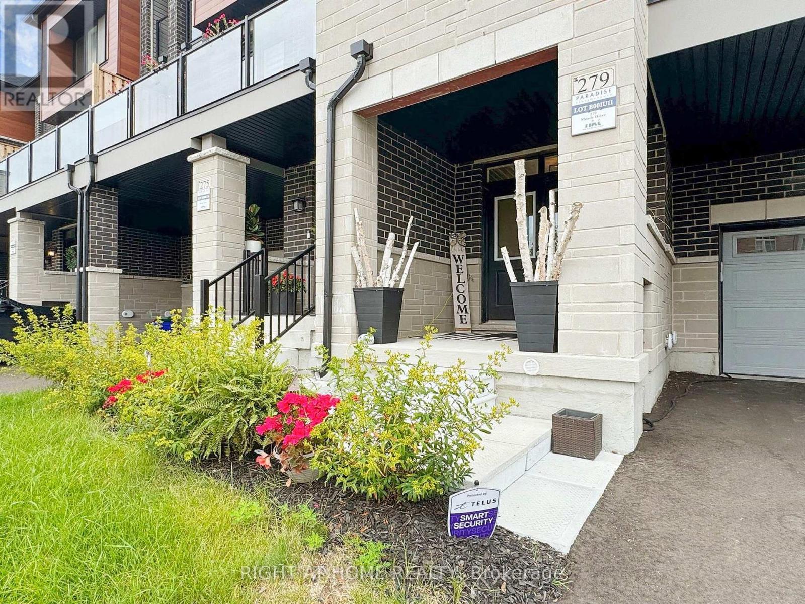 279 Moody Drive, Vaughan, Ontario  L4H 3N5 - Photo 2 - N12446726