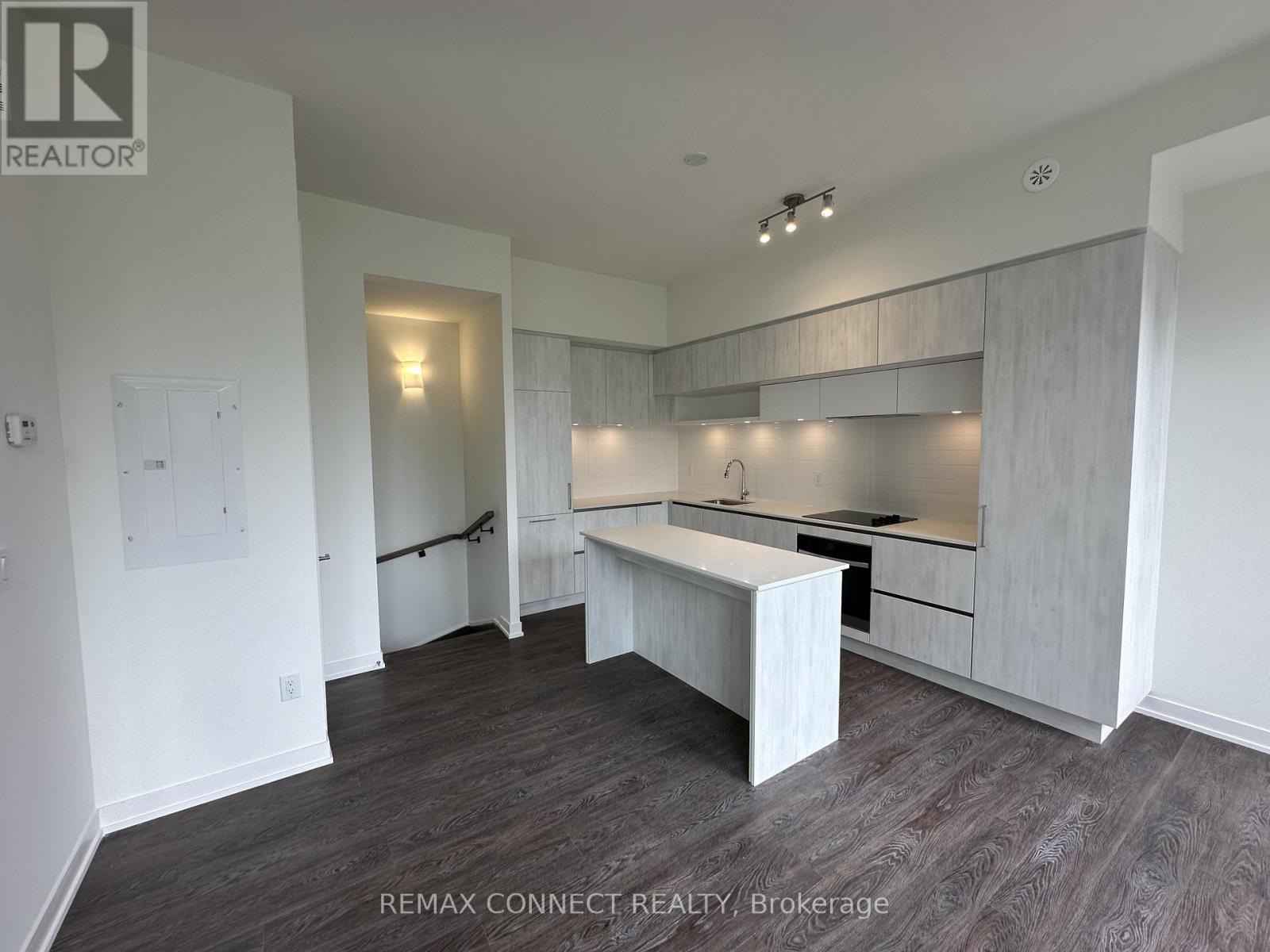 1518 - 11 David Eyer Road, Richmond Hill, Ontario  L4S 0N2 - Photo 16 - N12712580