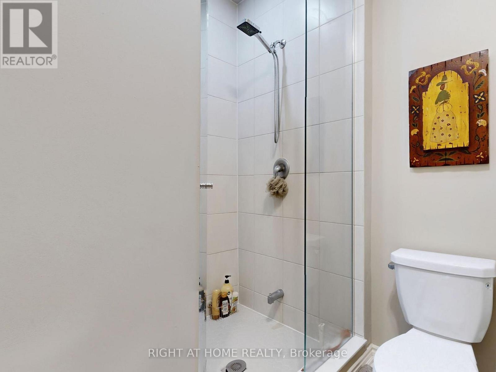 279 Moody Drive, Vaughan, Ontario  L4H 3N5 - Photo 26 - N12446726