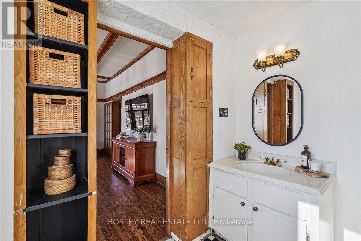 42 Royal Road, Aurora, Ontario  L4G 1A9 - Photo 19 - N12778326