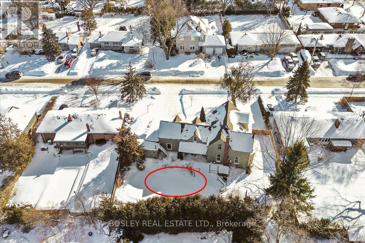 42 Royal Road, Aurora, Ontario  L4G 1A9 - Photo 46 - N12778326