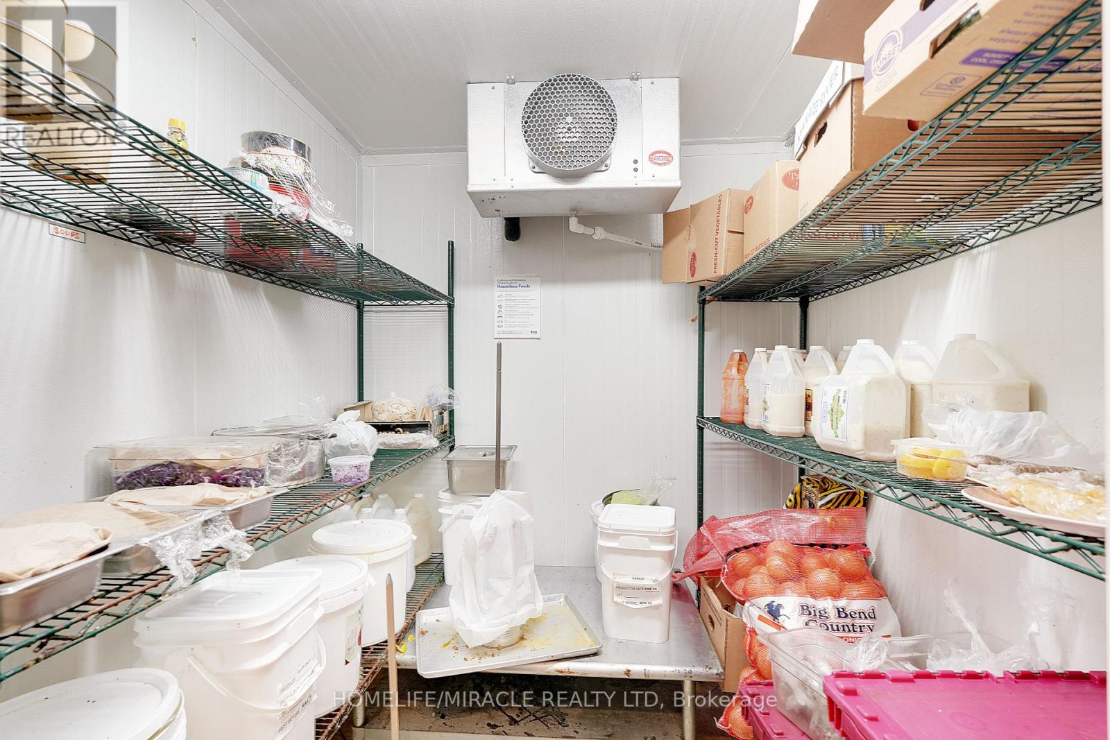 723 Lakeshore Road E, Mississauga, Ontario  L5G 1J7 - Photo 13 - W12777728