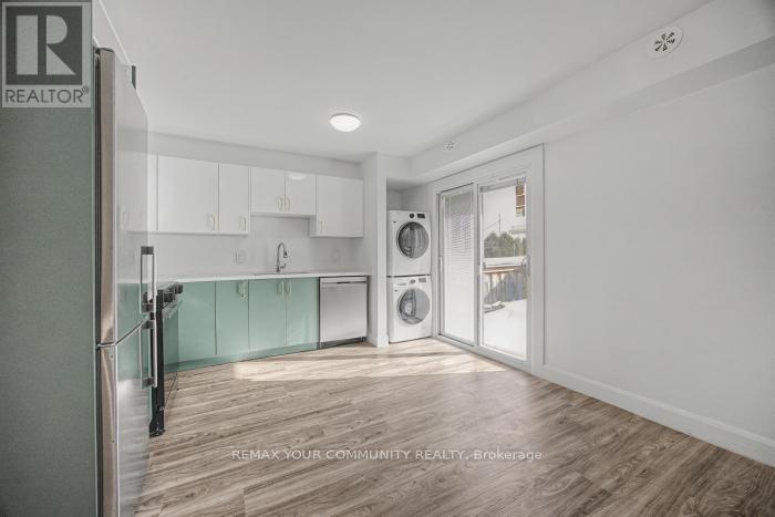 #1 Main - 69 Blythwood Road N, Waterloo, Ontario  N2L 3Z9 - Photo 5 - X12750422