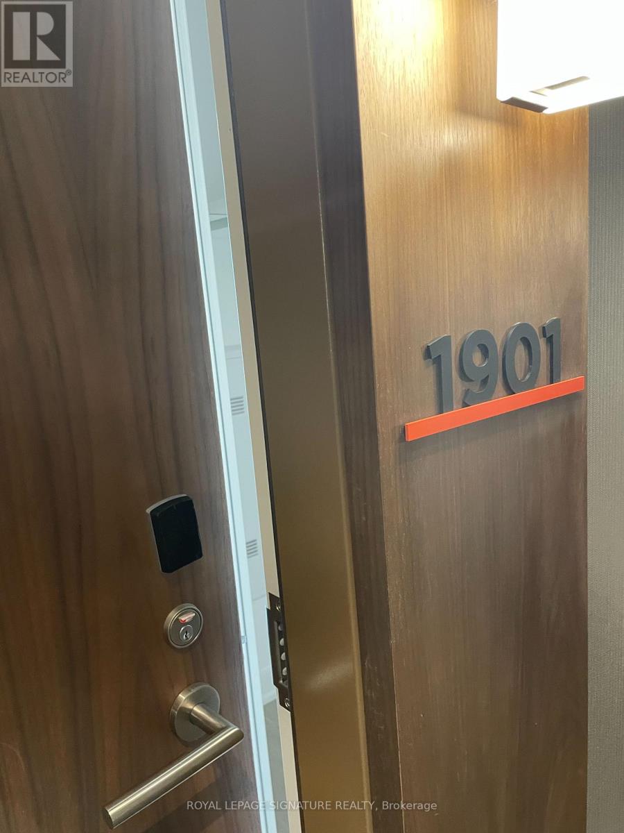 2401 - 40 Lagerfeld Drive, Brampton, Ontario  L7A 5L5 - Photo 2 - W12779742