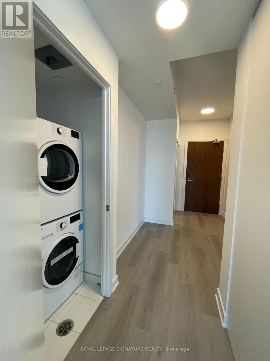 2401 - 40 Lagerfeld Drive, Brampton, Ontario  L7A 5L5 - Photo 8 - W12779742