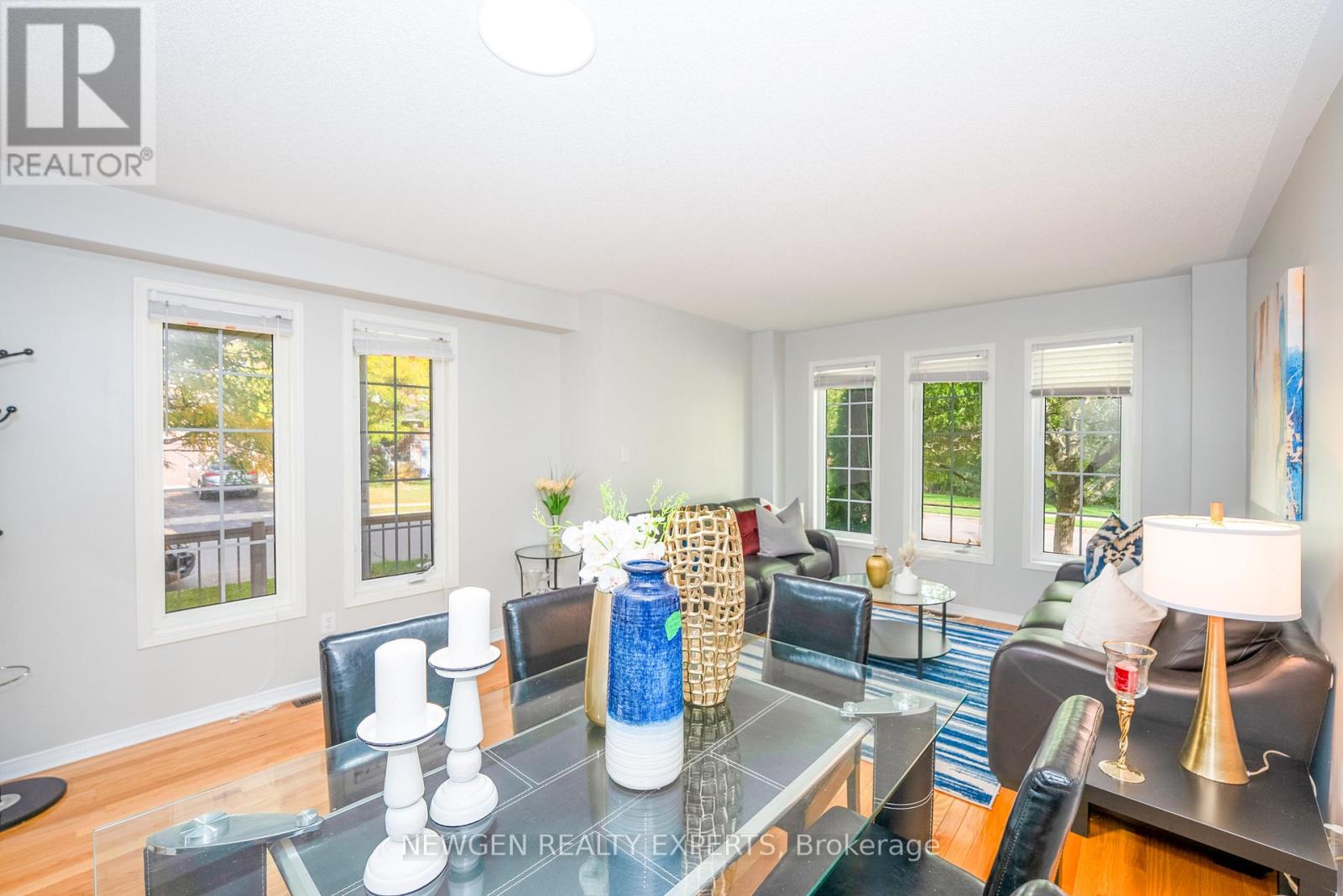 87 Luella Crescent, Brampton, Ontario  L7A 3H5 - Photo 4 - W12779802