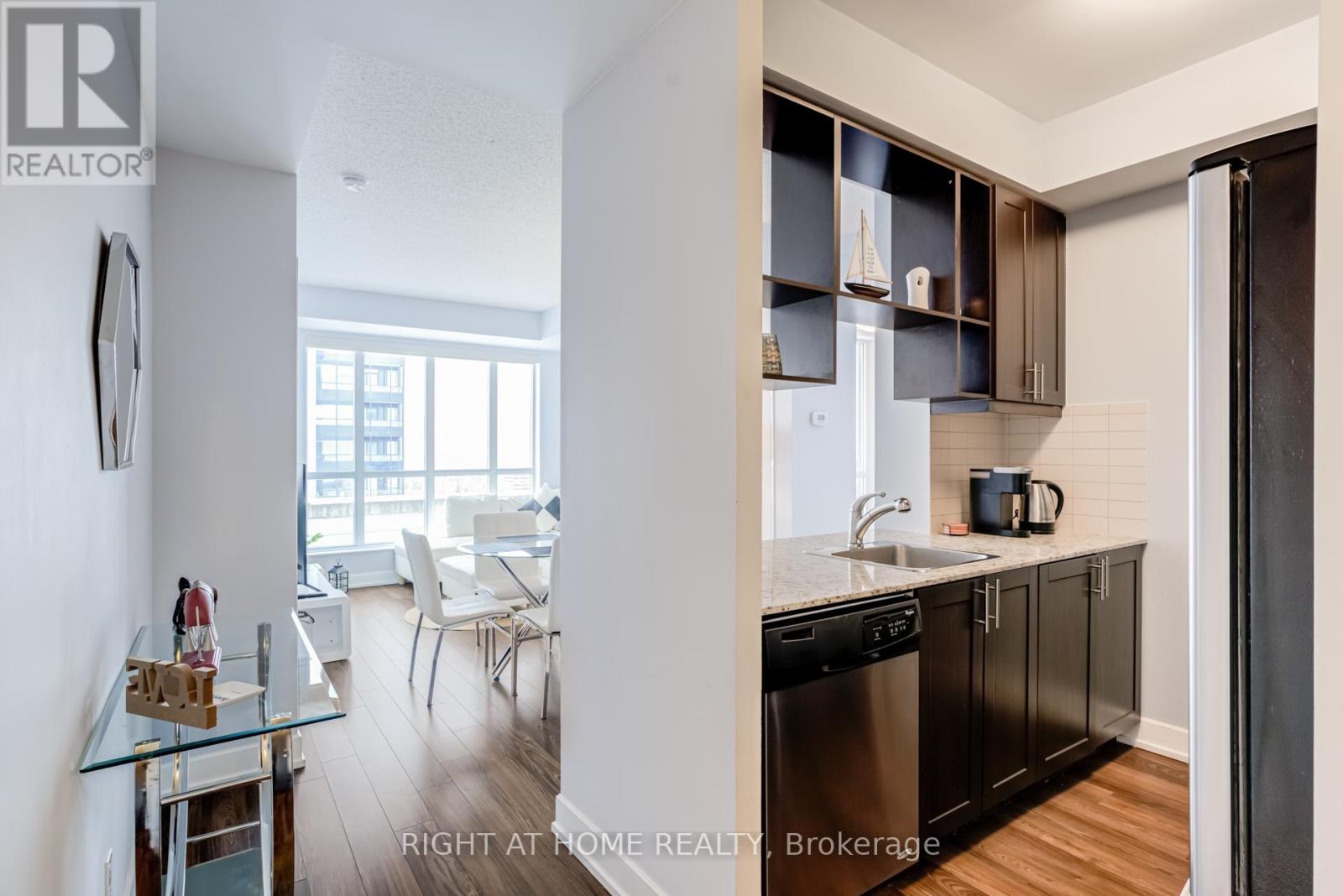 2623 - 2 Eva Road, Toronto, Ontario  M9C 0A9 - Photo 5 - W12779850