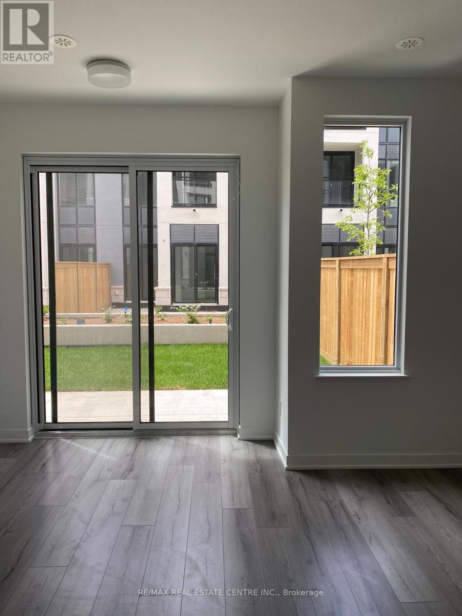 3020 TRAILSIDE DR DRIVE NE, Oakville, Ontario