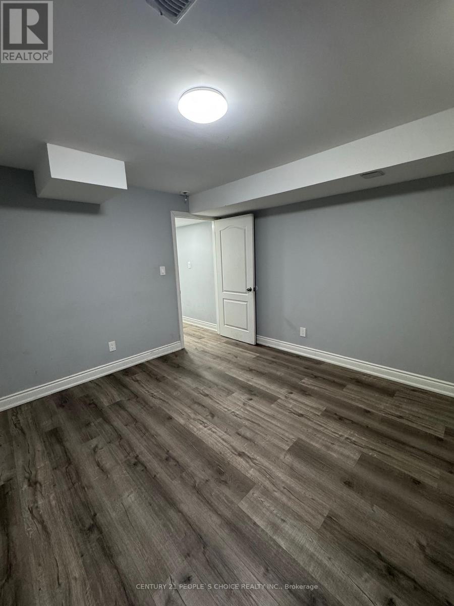 Bsmt - 9 Facet Street, Brampton, Ontario  L7A 4K7 - Photo 10 - W12779876