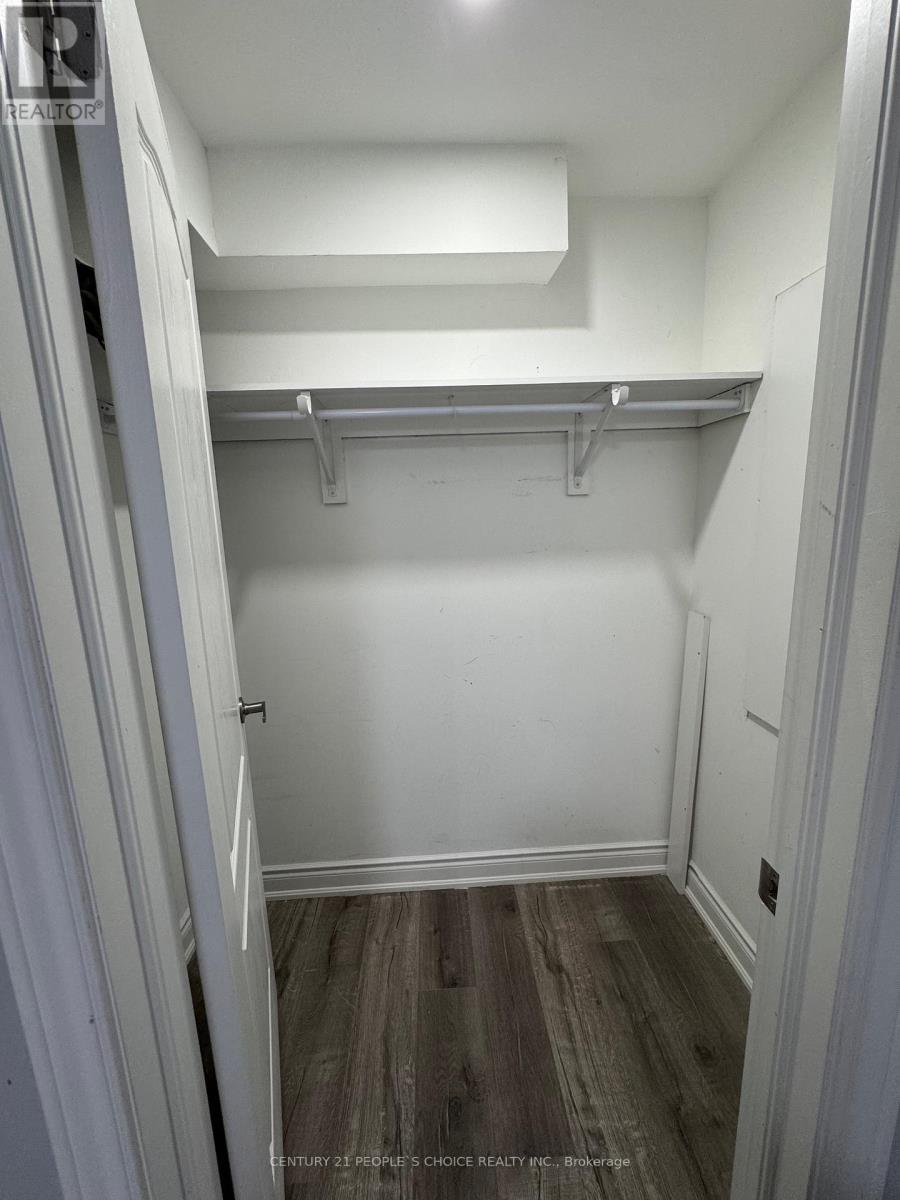 Bsmt - 9 Facet Street, Brampton, Ontario  L7A 4K7 - Photo 11 - W12779876