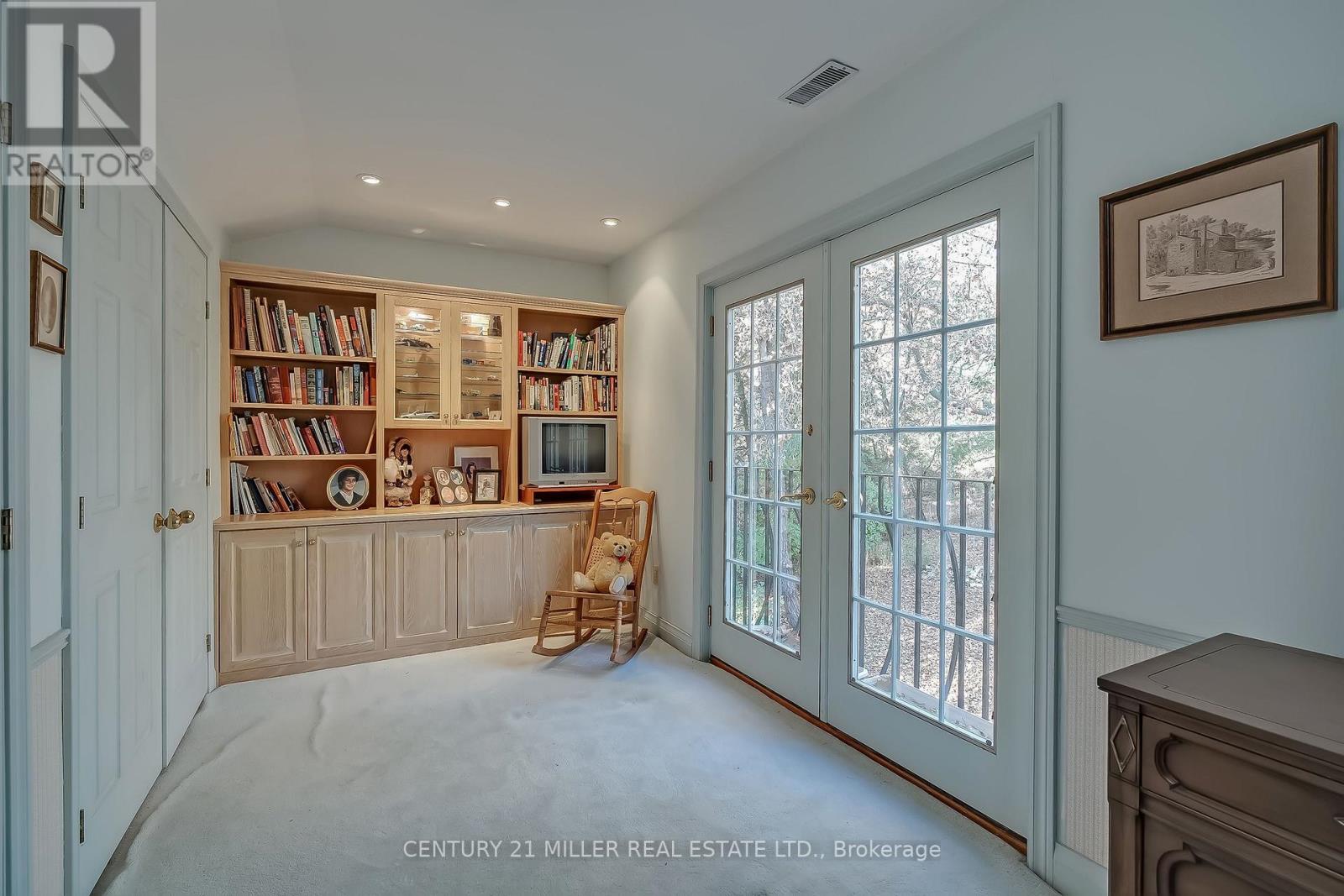 1296 Cumnock Crescent, Oakville, Ontario  L6J 2N7 - Photo 25 - W12779900