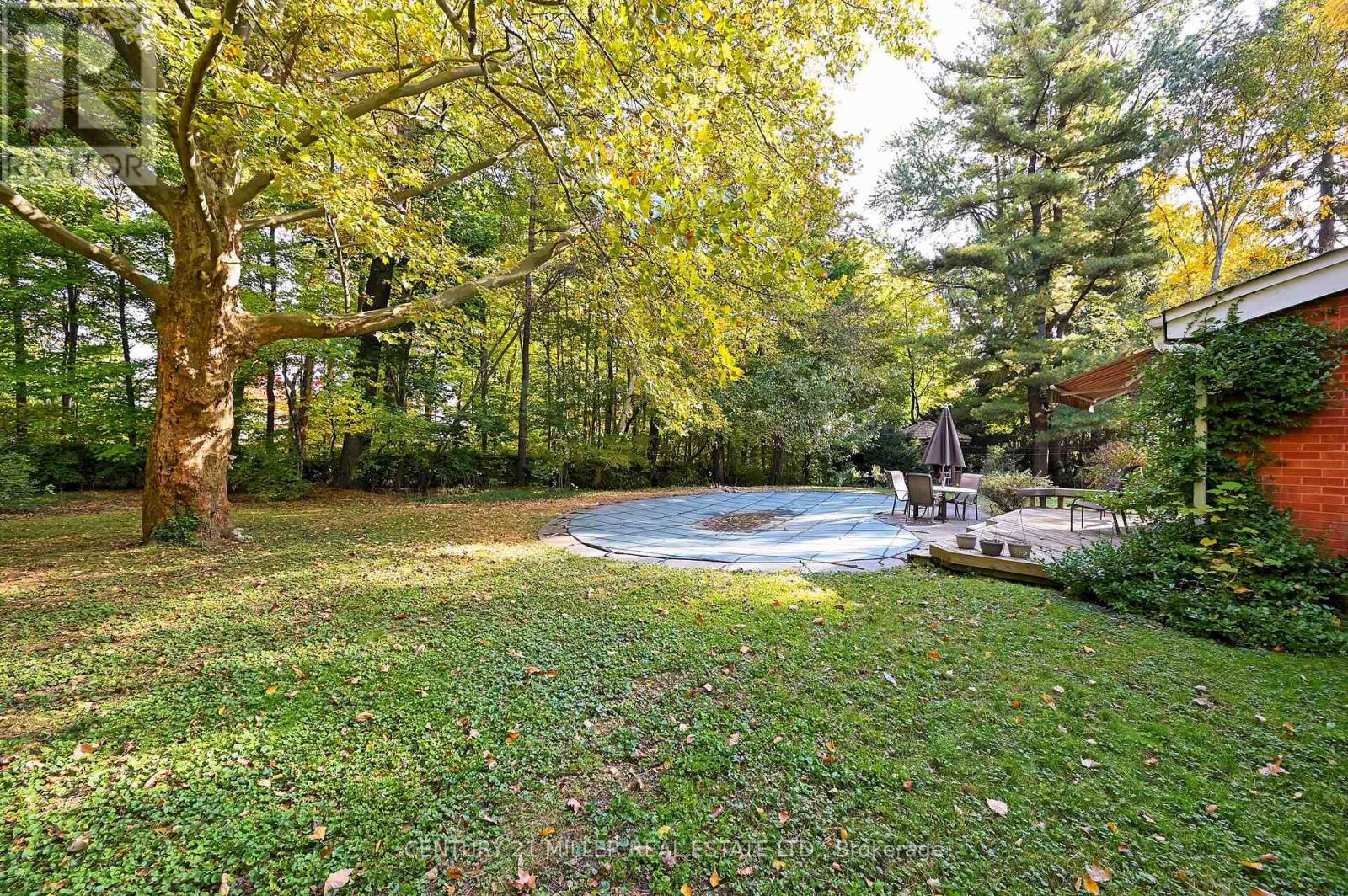 1296 Cumnock Crescent, Oakville, Ontario  L6J 2N7 - Photo 7 - W12779900