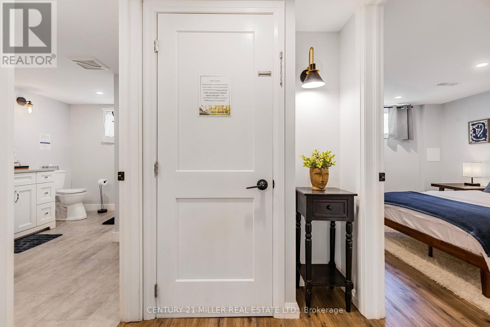 Suite - 248 Kingsleigh Court, Milton, Ontario  L9T 1X7 - Photo 6 - W12779904