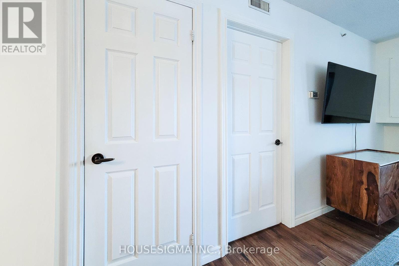 204 - 4003 Kilmer Drive, Burlington, Ontario  L7M 4M1 - Photo 23 - W12779972