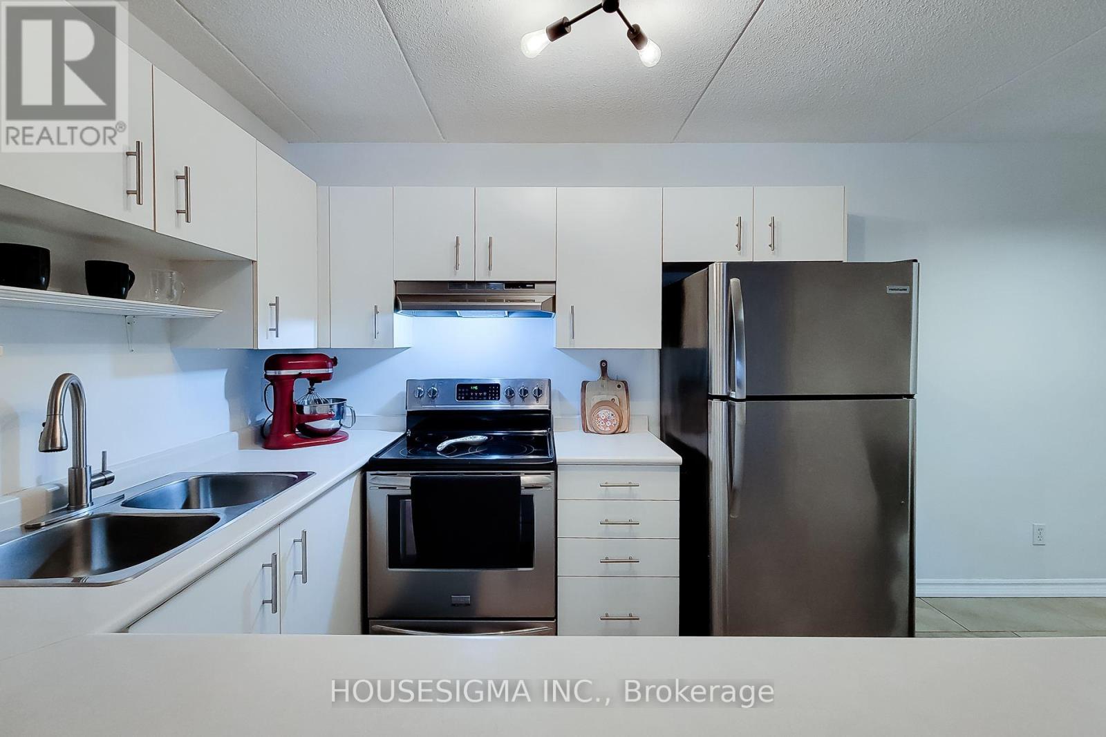 204 - 4003 Kilmer Drive, Burlington, Ontario  L7M 4M1 - Photo 7 - W12779972