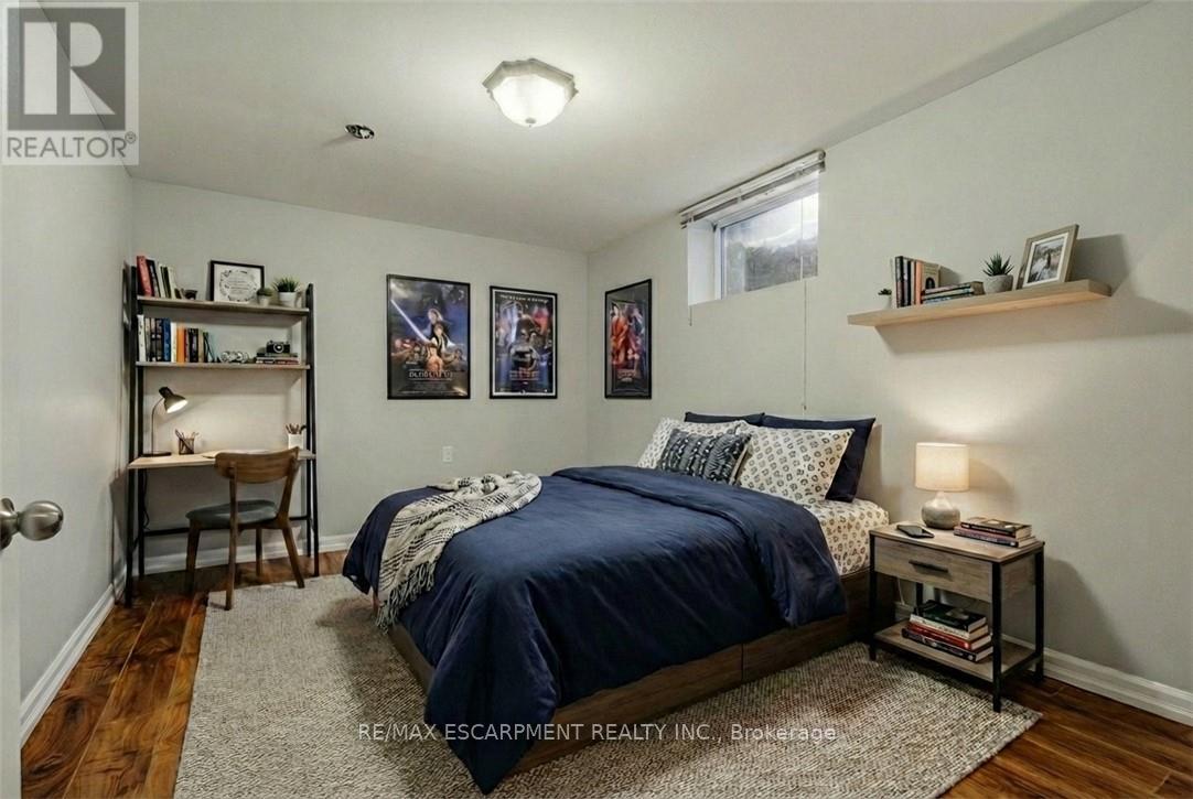 20 Shirley Street, Hamilton, Ontario  L9H 4S3 - Photo 14 - X12779770