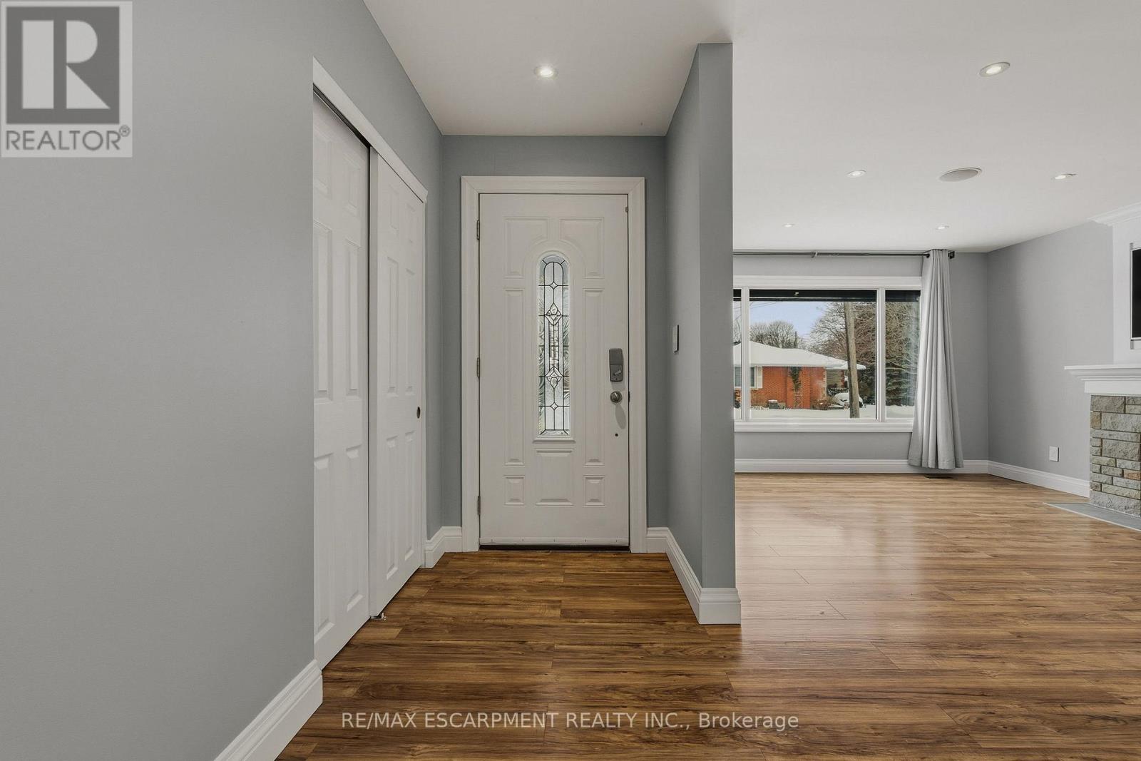 20 Shirley Street, Hamilton, Ontario  L9H 4S3 - Photo 15 - X12779770