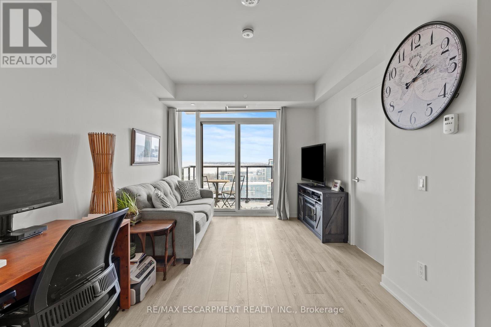 1110 - 385 Winston Road, Grimsby, Ontario  L3M 4E8 - Photo 11 - X12779798