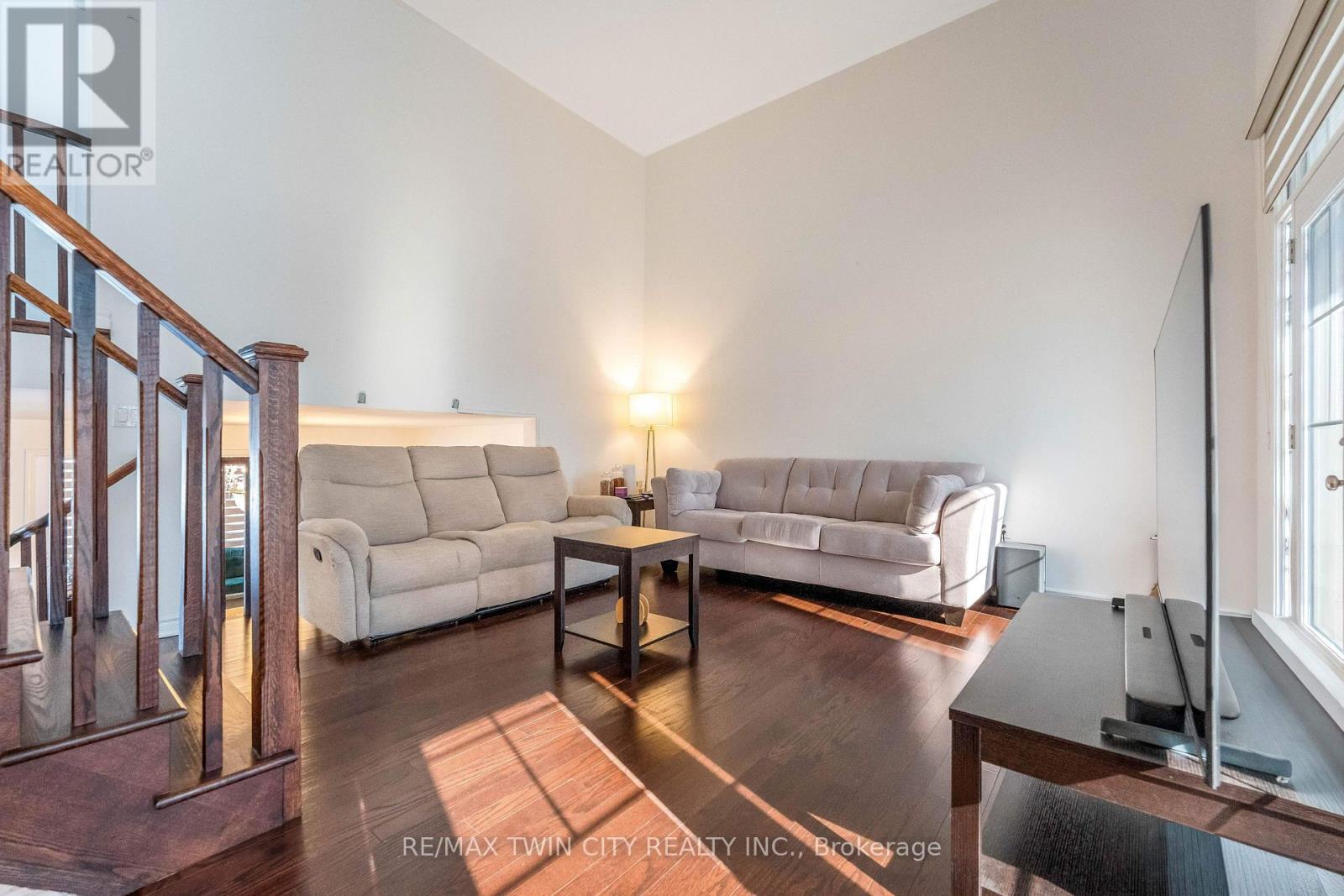 342 Seabrook Drive, Kitchener, Ontario  N2R 0L8 - Photo 20 - X12779974