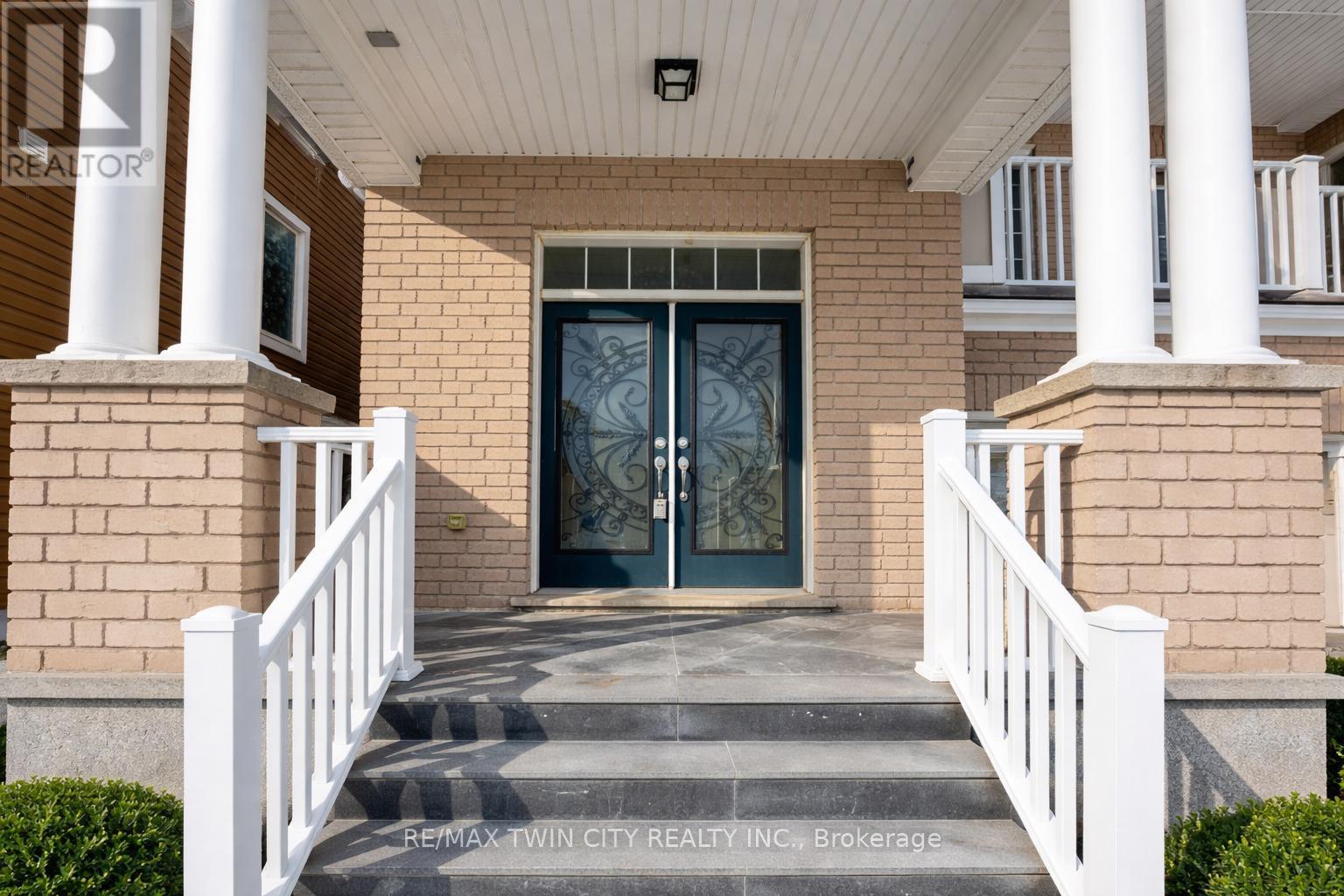 342 Seabrook Drive, Kitchener, Ontario  N2R 0L8 - Photo 3 - X12779974