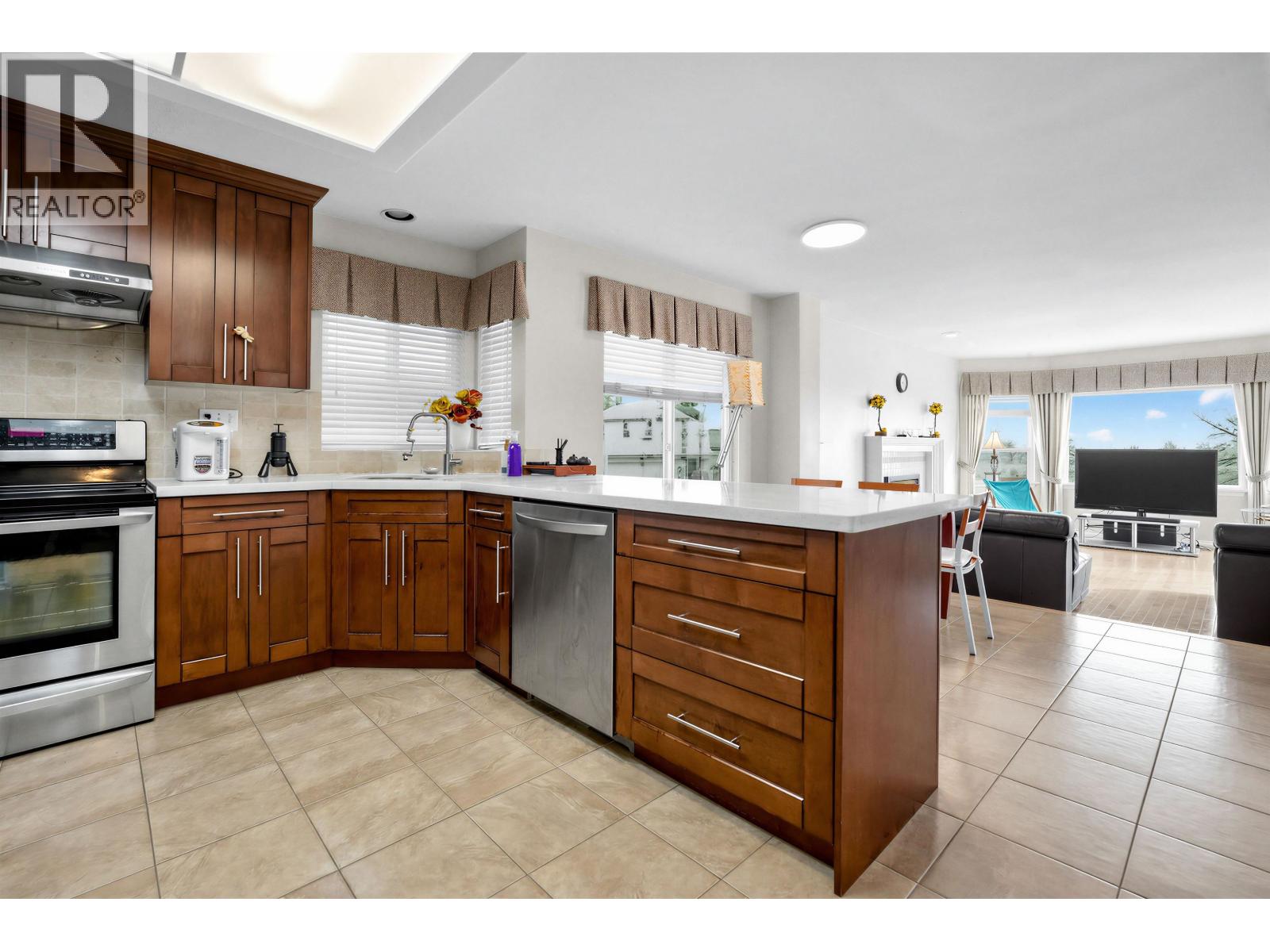 2966 Blackbear Court, Coquitlam, British Columbia  V3E 3A2 - Photo 16 - R3087967