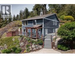 8362 REDROOFFS ROAD, Halfmoon Bay, British Columbia