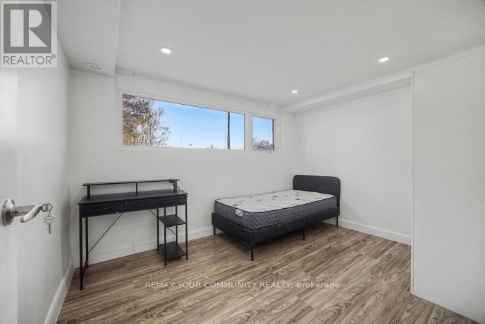 2 Basement - 69 Blythwood Road N, Waterloo, Ontario  N2L 3Z9 - Photo 12 - X12753310