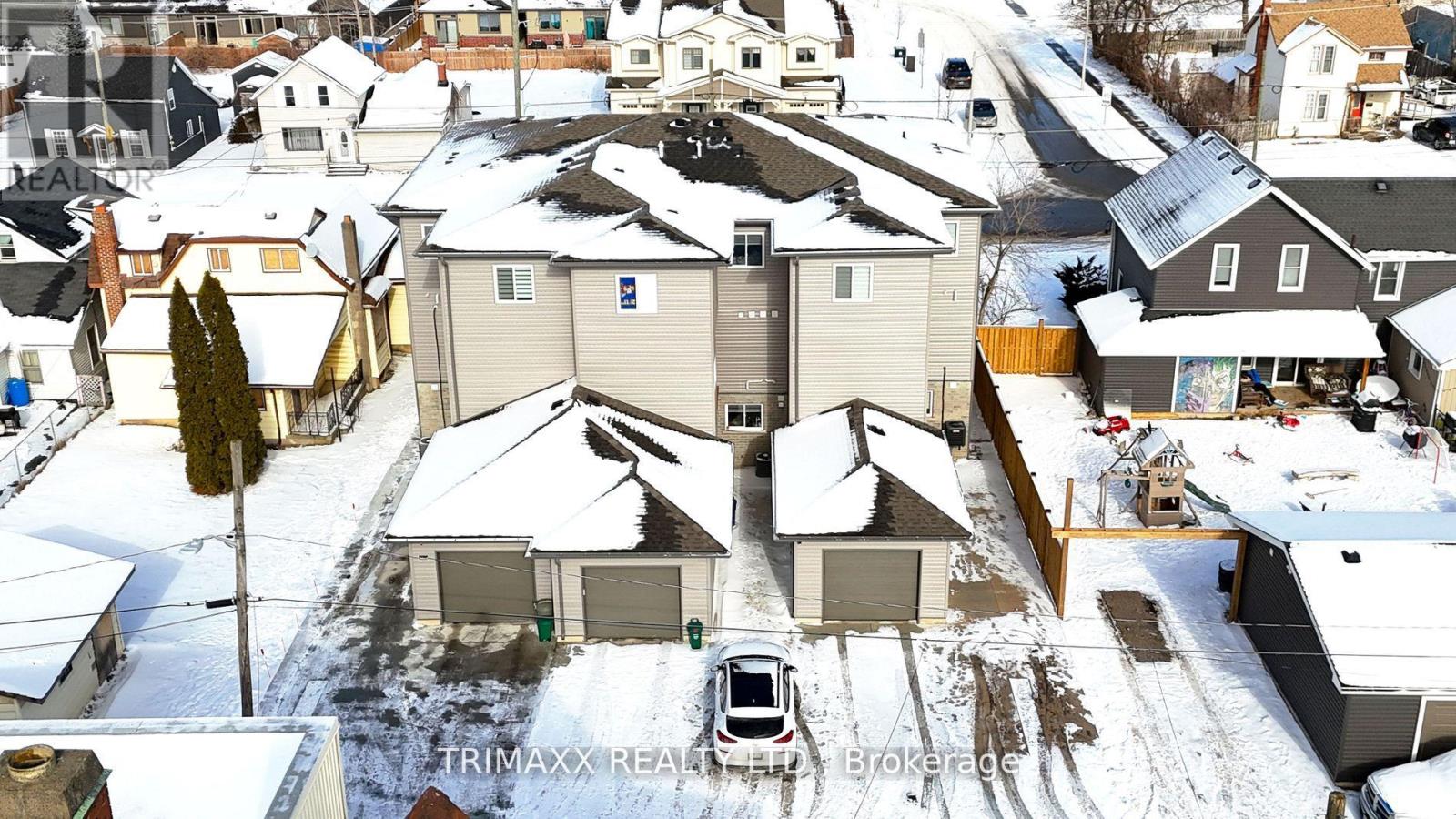 25b Oakdale Avenue, St. Catharines, Ontario  L2P 2B8 - Photo 43 - X12779866