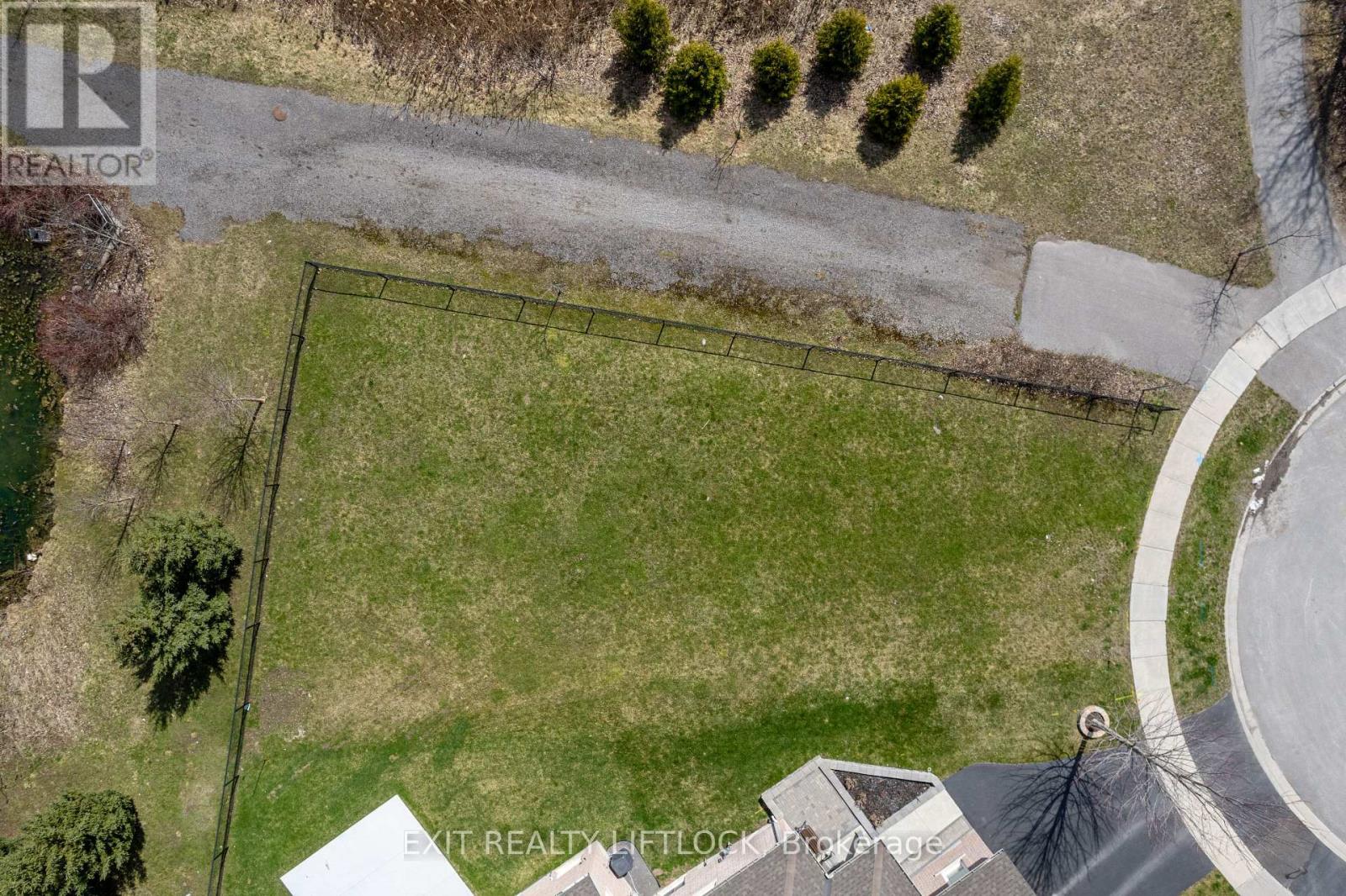 418 Raymond Street, Peterborough (Northcrest Ward 5), Ontario  K9H 0G9 - Photo 5 - X12780028