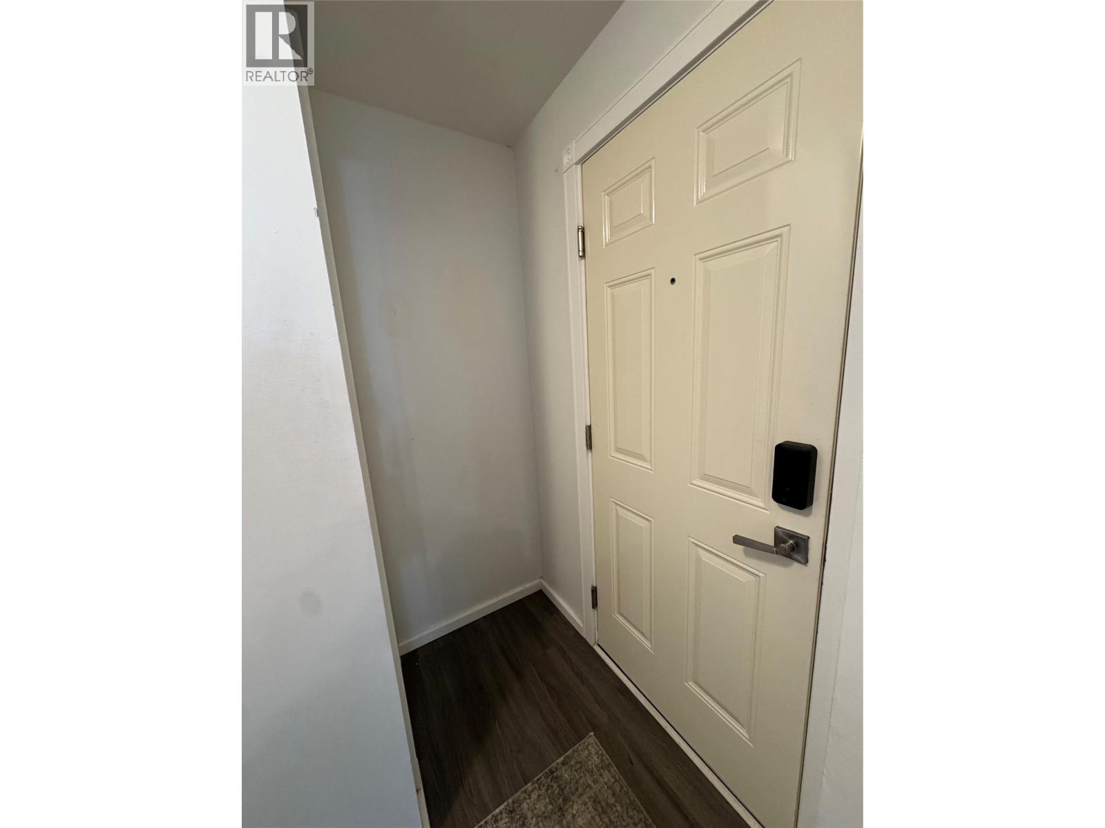 1300 CHURCH Street Unit# 205 Penticton, BC V2A4R8_27