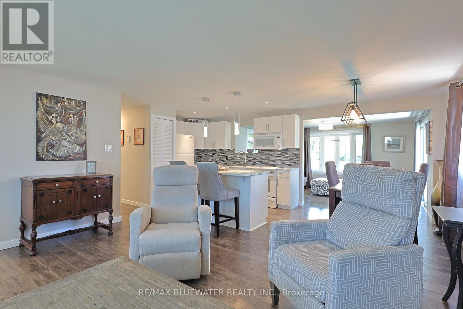 Photo 10 of 36 for 236 Pebble Beach Parkway