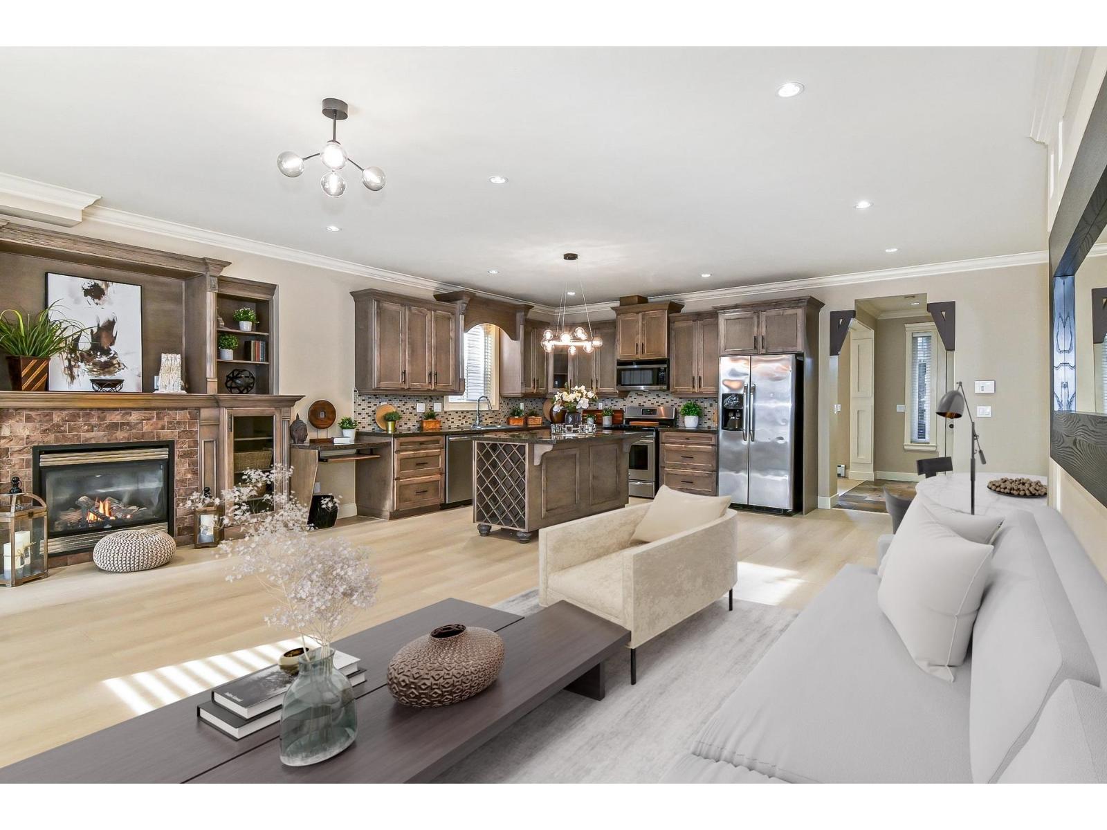 19478 72 Avenue, Surrey, British Columbia  V4N 5Z4 - Photo 5 - R3088423