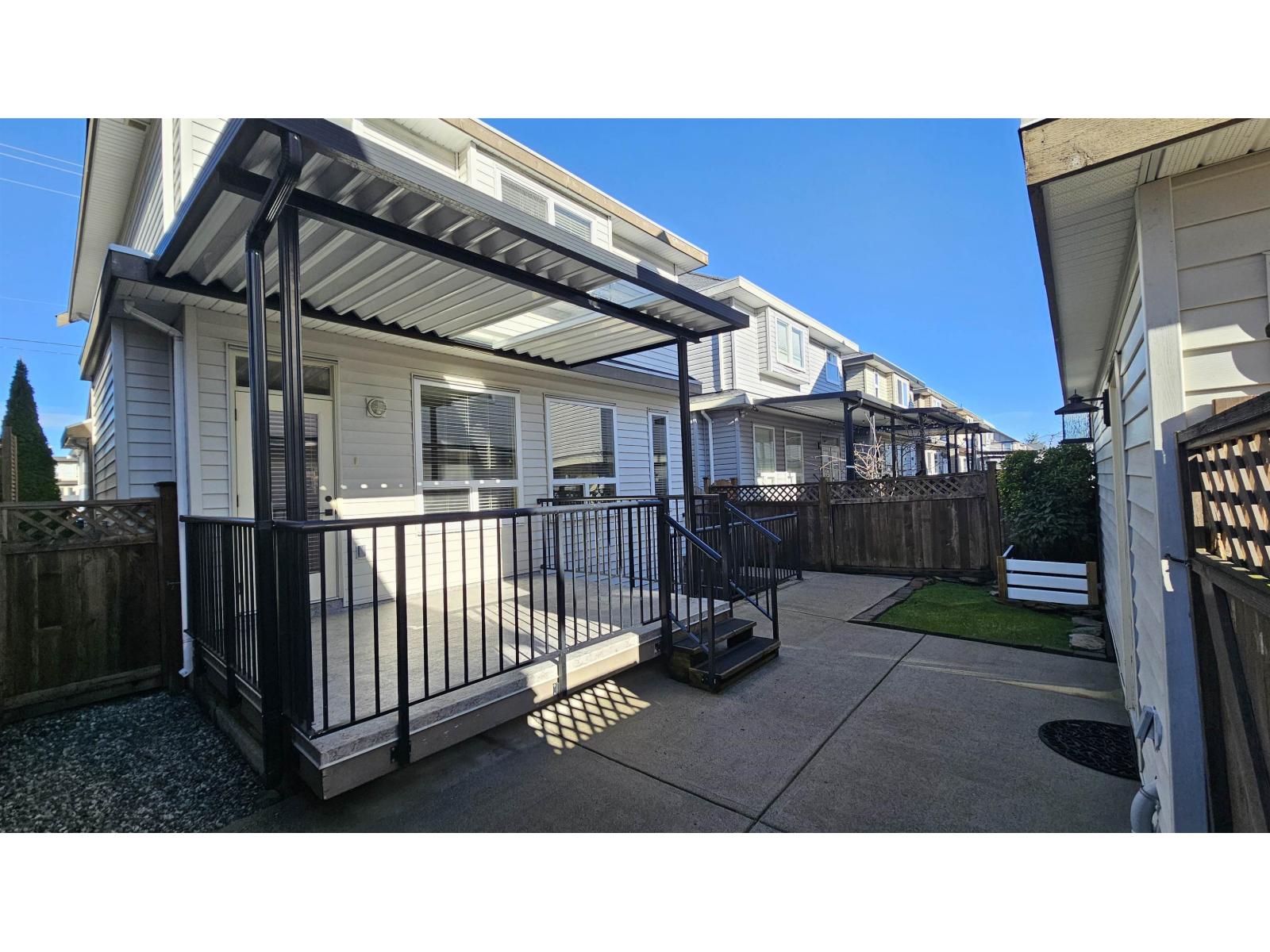 19478 72 Avenue, Surrey, British Columbia  V4N 5Z4 - Photo 30 - R3088423