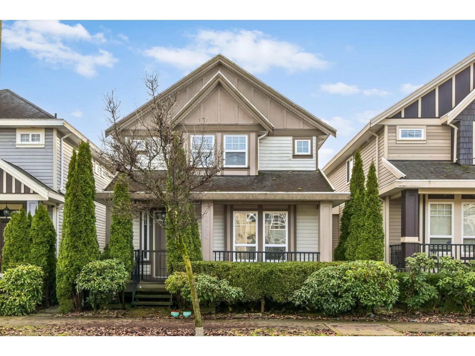 19478 72 Avenue, Surrey, British Columbia  V4N 5Z4 - Photo 1 - R3088423