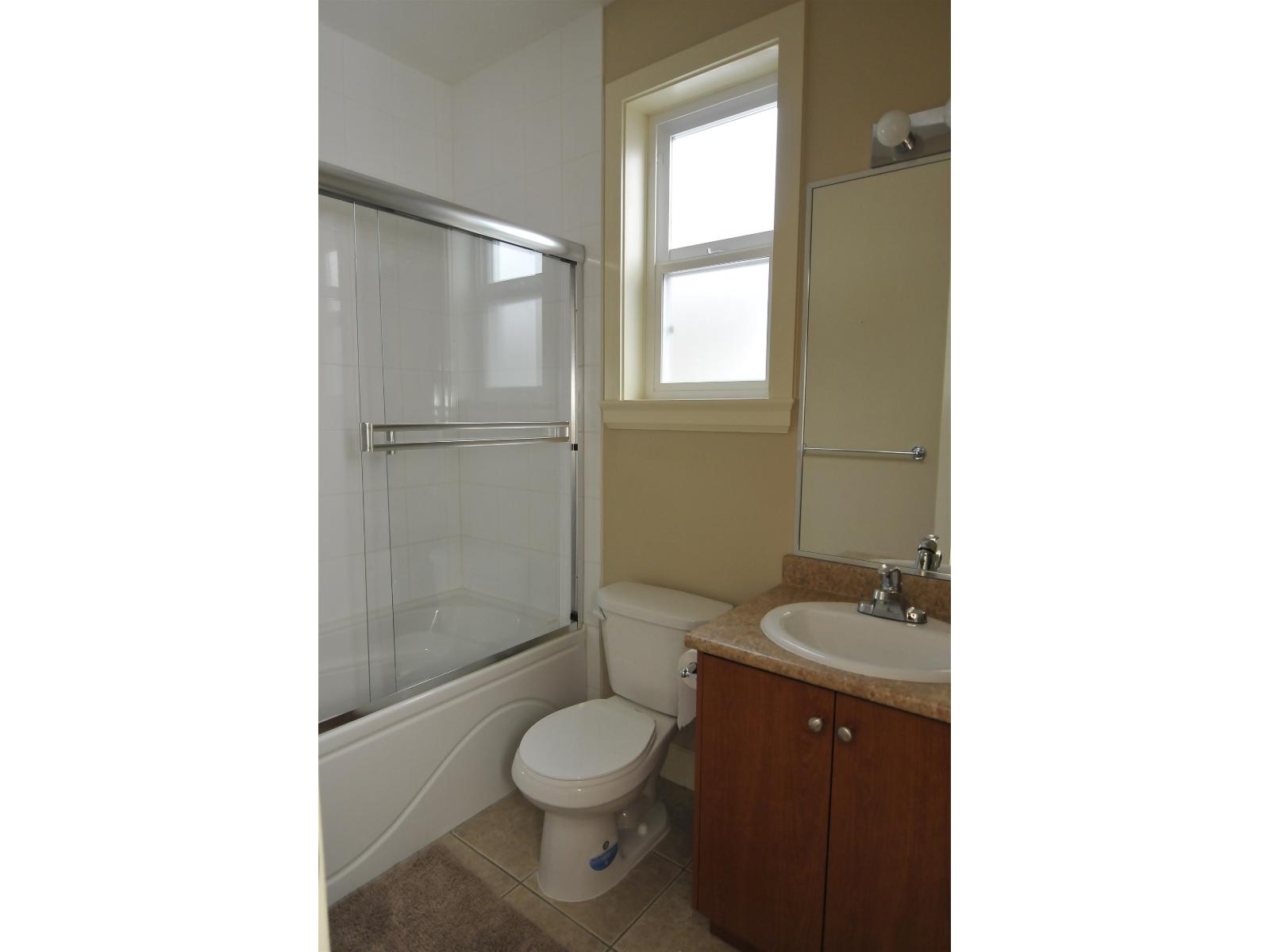 19478 72 Avenue, Surrey, British Columbia  V4N 5Z4 - Photo 36 - R3088423