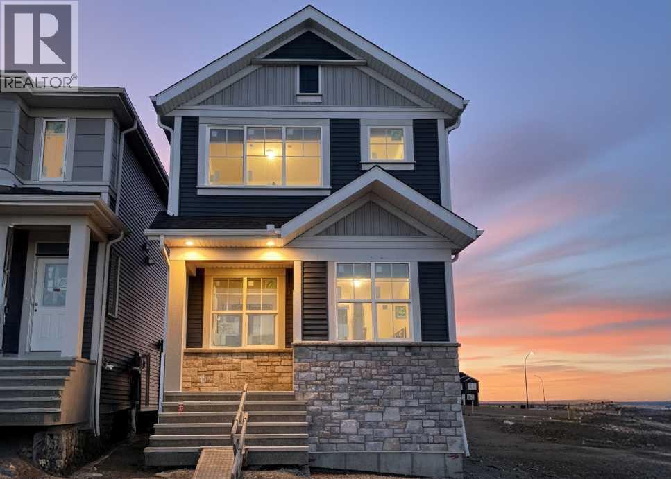 203 Annette Landing, Calgary, Alberta  T3R 2K2 - Photo 1 - A2284183