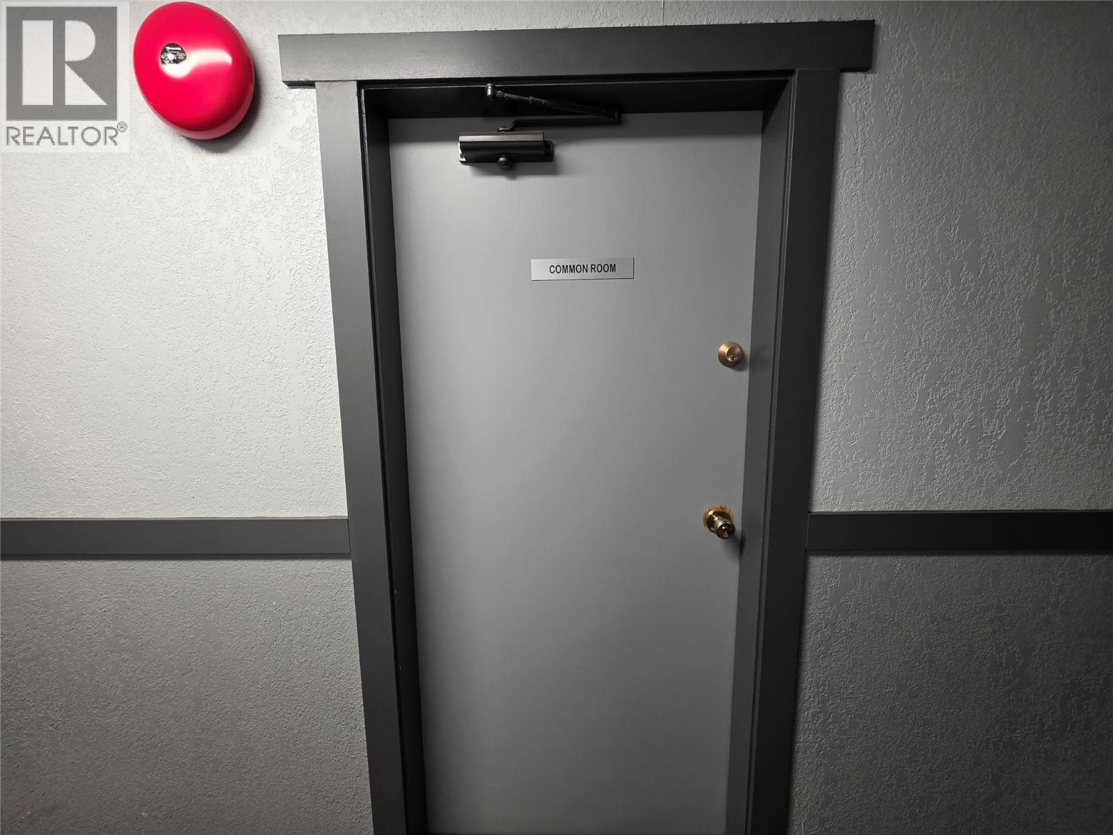 10 Cariboo Drive Unit# 408, Elkford, British Columbia  V0B 1H0 - Photo 38 - 10371834