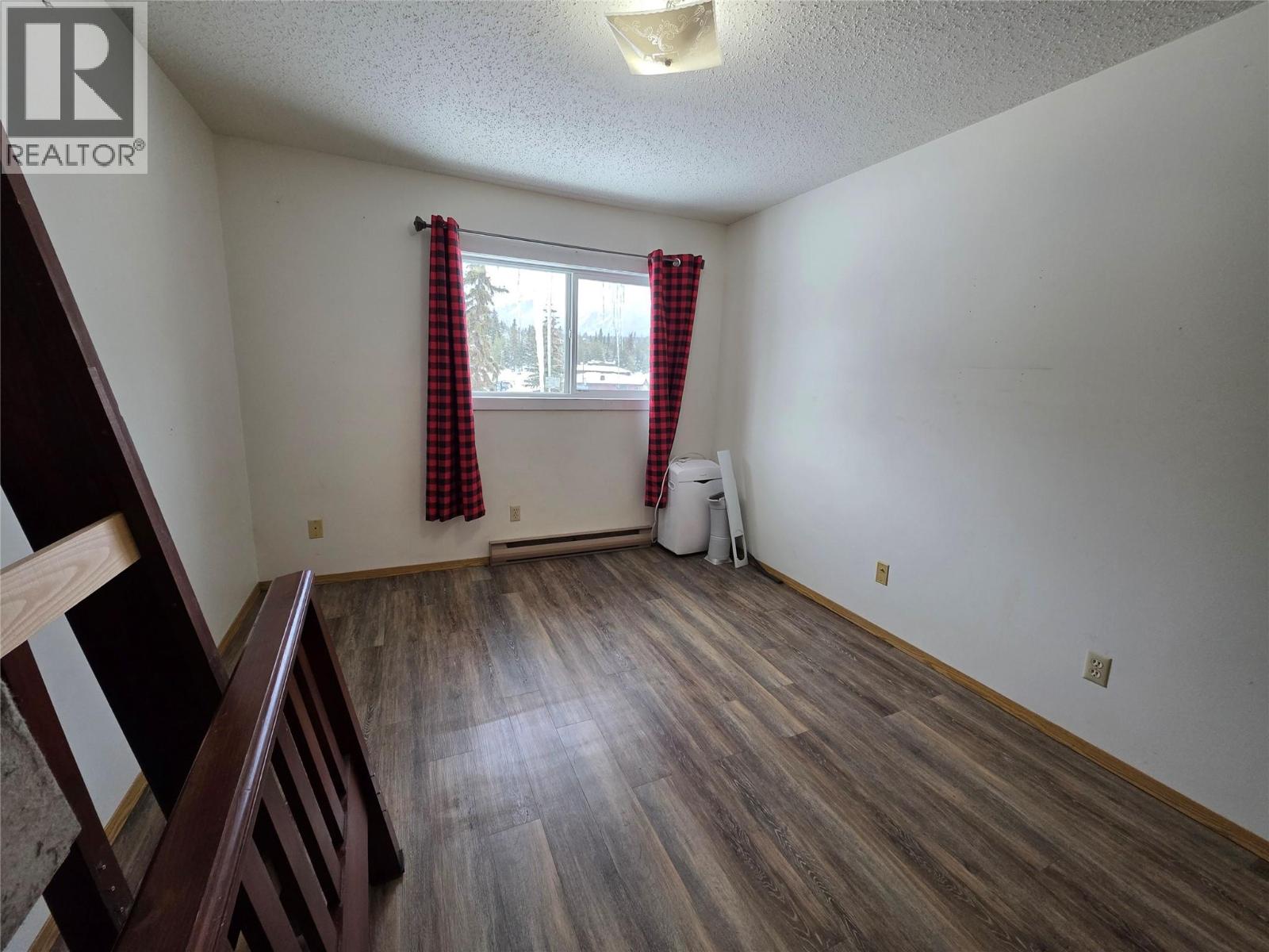 10 Cariboo Drive Unit# 408, Elkford, British Columbia  V0B 1H0 - Photo 27 - 10371834