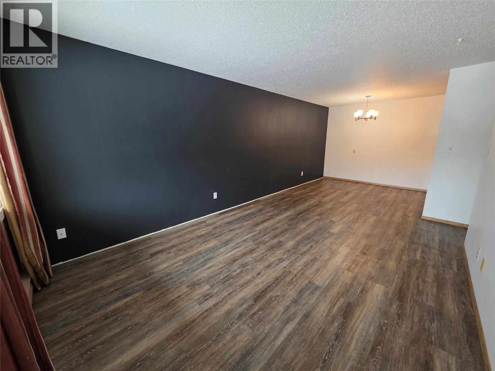 10 Cariboo Drive Unit# 408, Elkford, British Columbia  V0B 1H0 - Photo 14 - 10371834