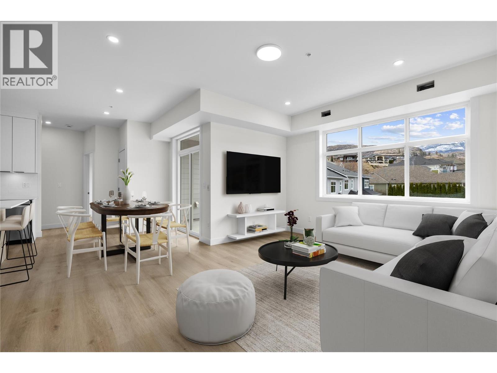 5300 Main Street Unit# 202, Kelowna, British Columbia  V1W 0C1 - Photo 2 - 10371856