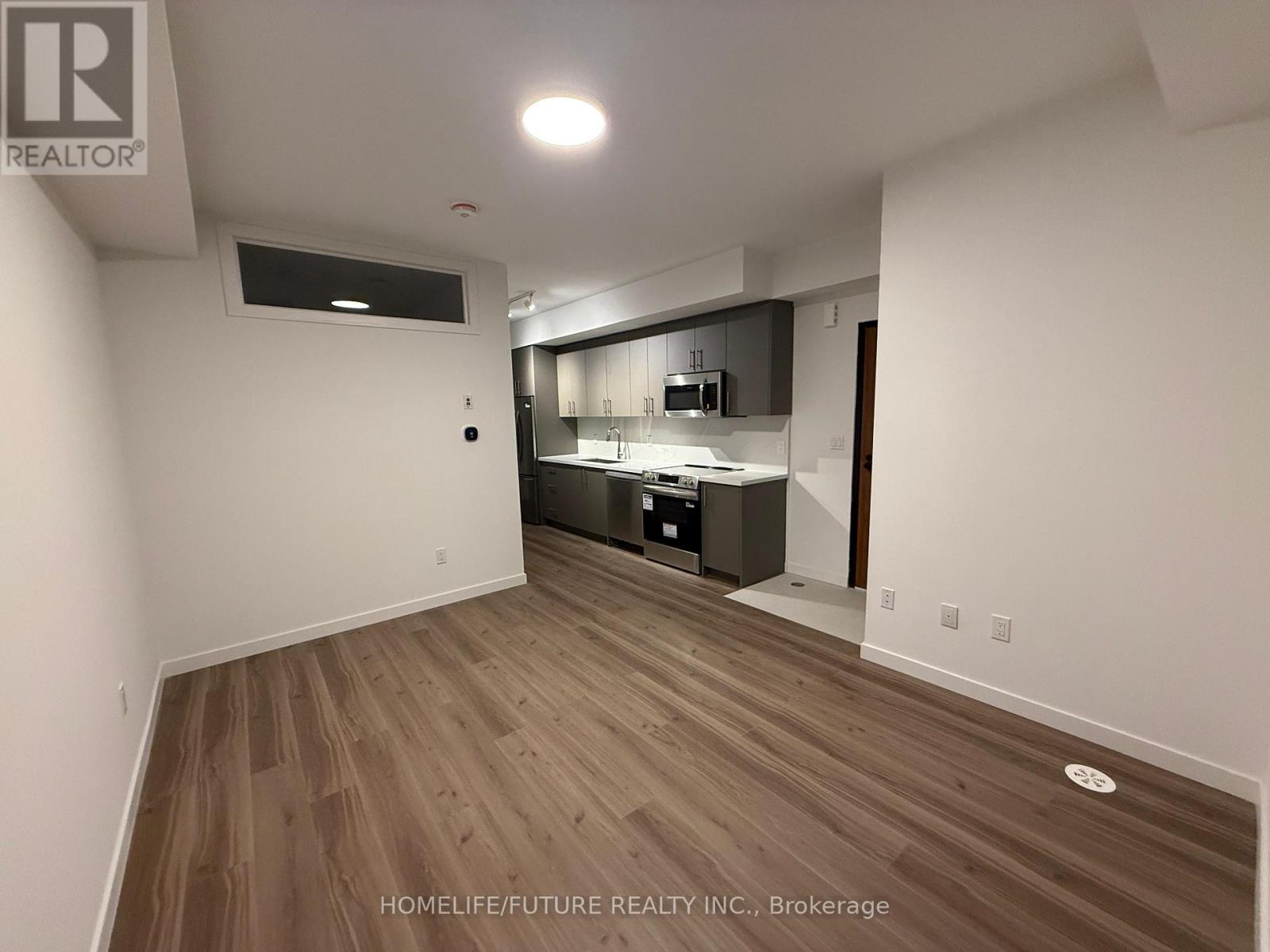 20 - 117 Marydale Avenue, Markham, Ontario  L3S 0A3 - Photo 4 - N12697936