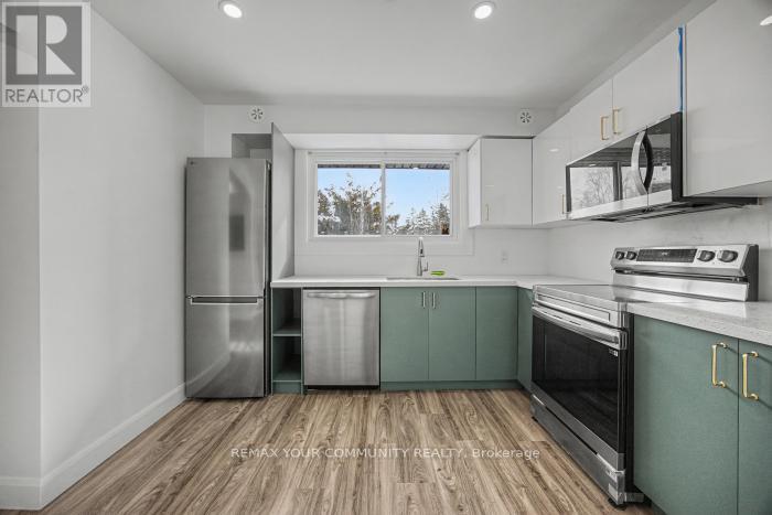 4 - 69 Blythwood Road N, Waterloo, Ontario  N2L 3Z9 - Photo 14 - X12751448