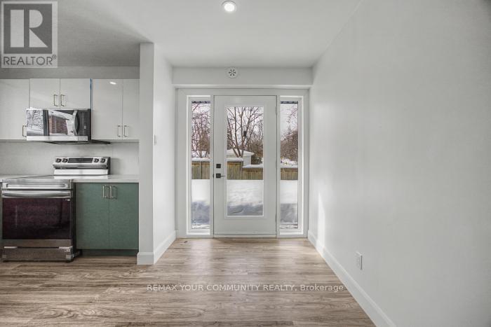 4 - 69 Blythwood Road N, Waterloo, Ontario  N2L 3Z9 - Photo 18 - X12751448